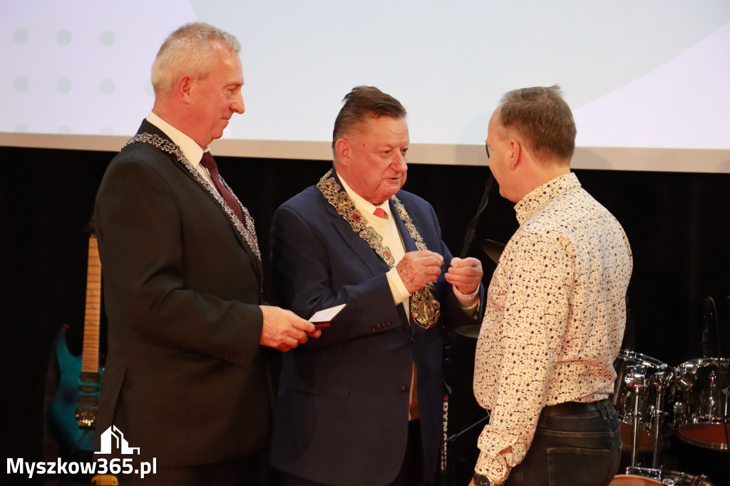 Fotorelacja II: Jubileusz 60-lecia CECH RZEMIOSŁ RÓŻNYCH MAŁEJ I ŚREDNIEJ PRZEDSIĘBIORCZOŚCI w Myszkowie