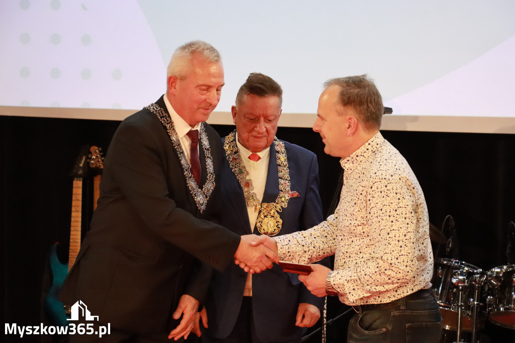 Fotorelacja II: Jubileusz 60-lecia CECH RZEMIOSŁ RÓŻNYCH MAŁEJ I ŚREDNIEJ PRZEDSIĘBIORCZOŚCI w Myszkowie