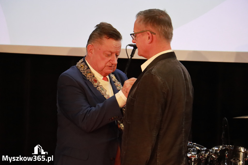 Fotorelacja II: Jubileusz 60-lecia CECH RZEMIOSŁ RÓŻNYCH MAŁEJ I ŚREDNIEJ PRZEDSIĘBIORCZOŚCI w Myszkowie