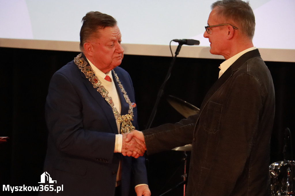 Fotorelacja II: Jubileusz 60-lecia CECH RZEMIOSŁ RÓŻNYCH MAŁEJ I ŚREDNIEJ PRZEDSIĘBIORCZOŚCI w Myszkowie