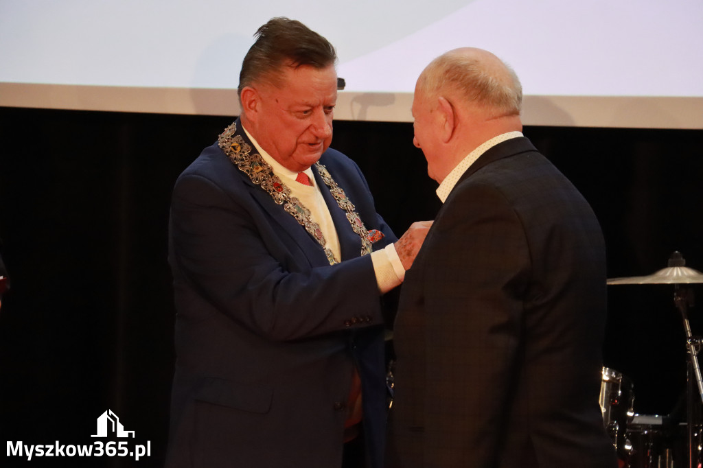 Fotorelacja II: Jubileusz 60-lecia CECH RZEMIOSŁ RÓŻNYCH MAŁEJ I ŚREDNIEJ PRZEDSIĘBIORCZOŚCI w Myszkowie