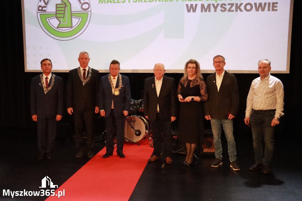 Fotorelacja II: Jubileusz 60-lecia CECH RZEMIOSŁ RÓŻNYCH MAŁEJ I ŚREDNIEJ PRZEDSIĘBIORCZOŚCI w Myszkowie