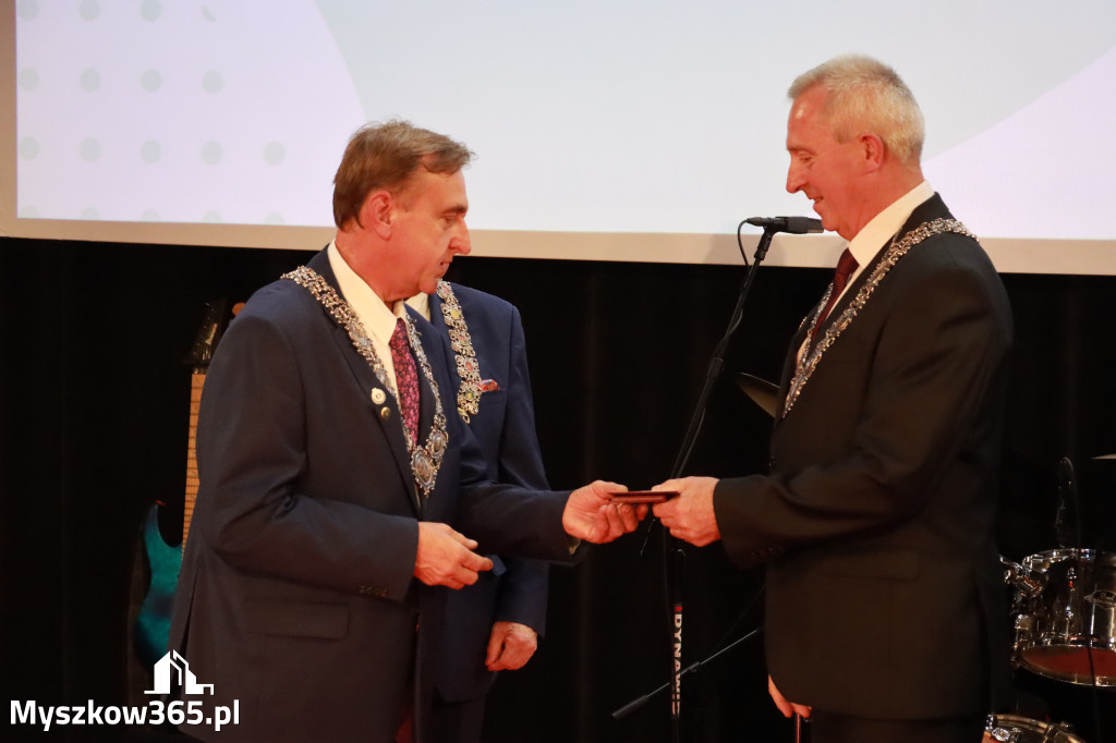 Fotorelacja II: Jubileusz 60-lecia CECH RZEMIOSŁ RÓŻNYCH MAŁEJ I ŚREDNIEJ PRZEDSIĘBIORCZOŚCI w Myszkowie
