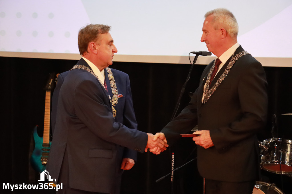 Fotorelacja II: Jubileusz 60-lecia CECH RZEMIOSŁ RÓŻNYCH MAŁEJ I ŚREDNIEJ PRZEDSIĘBIORCZOŚCI w Myszkowie