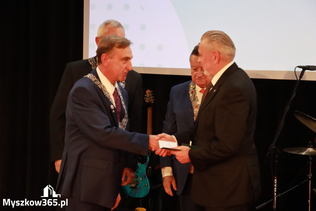 Fotorelacja II: Jubileusz 60-lecia CECH RZEMIOSŁ RÓŻNYCH MAŁEJ I ŚREDNIEJ PRZEDSIĘBIORCZOŚCI w Myszkowie