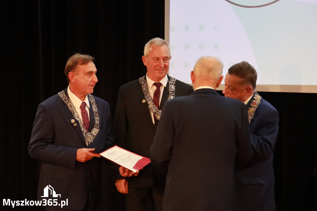 Fotorelacja II: Jubileusz 60-lecia CECH RZEMIOSŁ RÓŻNYCH MAŁEJ I ŚREDNIEJ PRZEDSIĘBIORCZOŚCI w Myszkowie