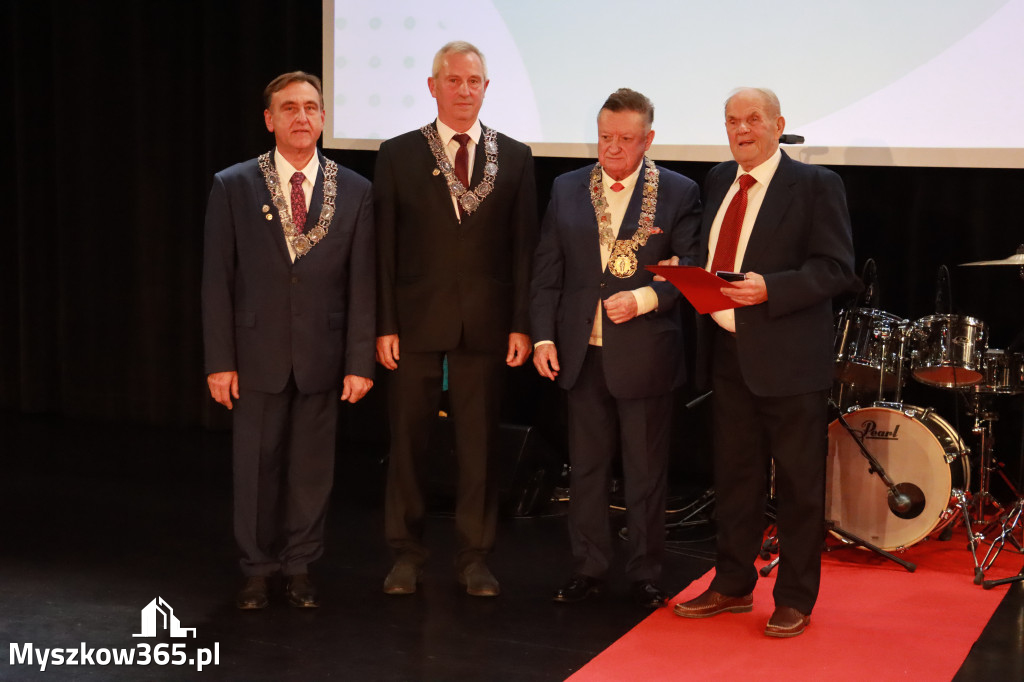 Fotorelacja II: Jubileusz 60-lecia CECH RZEMIOSŁ RÓŻNYCH MAŁEJ I ŚREDNIEJ PRZEDSIĘBIORCZOŚCI w Myszkowie