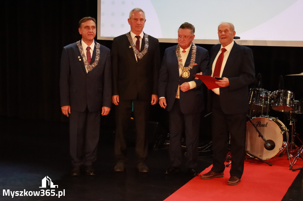 Fotorelacja II: Jubileusz 60-lecia CECH RZEMIOSŁ RÓŻNYCH MAŁEJ I ŚREDNIEJ PRZEDSIĘBIORCZOŚCI w Myszkowie