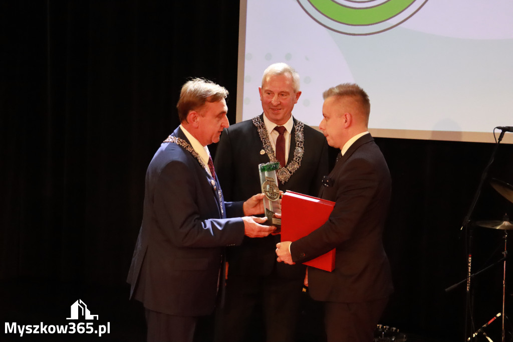Fotorelacja II: Jubileusz 60-lecia CECH RZEMIOSŁ RÓŻNYCH MAŁEJ I ŚREDNIEJ PRZEDSIĘBIORCZOŚCI w Myszkowie