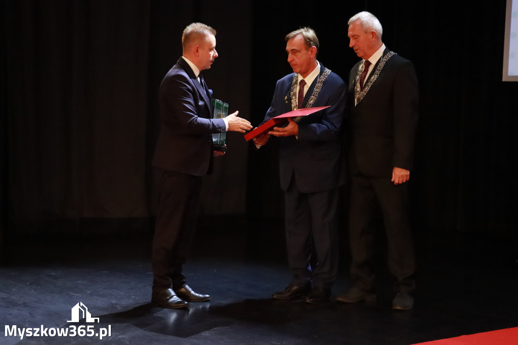 Fotorelacja II: Jubileusz 60-lecia CECH RZEMIOSŁ RÓŻNYCH MAŁEJ I ŚREDNIEJ PRZEDSIĘBIORCZOŚCI w Myszkowie
