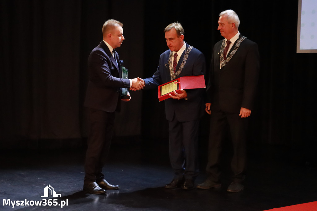 Fotorelacja II: Jubileusz 60-lecia CECH RZEMIOSŁ RÓŻNYCH MAŁEJ I ŚREDNIEJ PRZEDSIĘBIORCZOŚCI w Myszkowie
