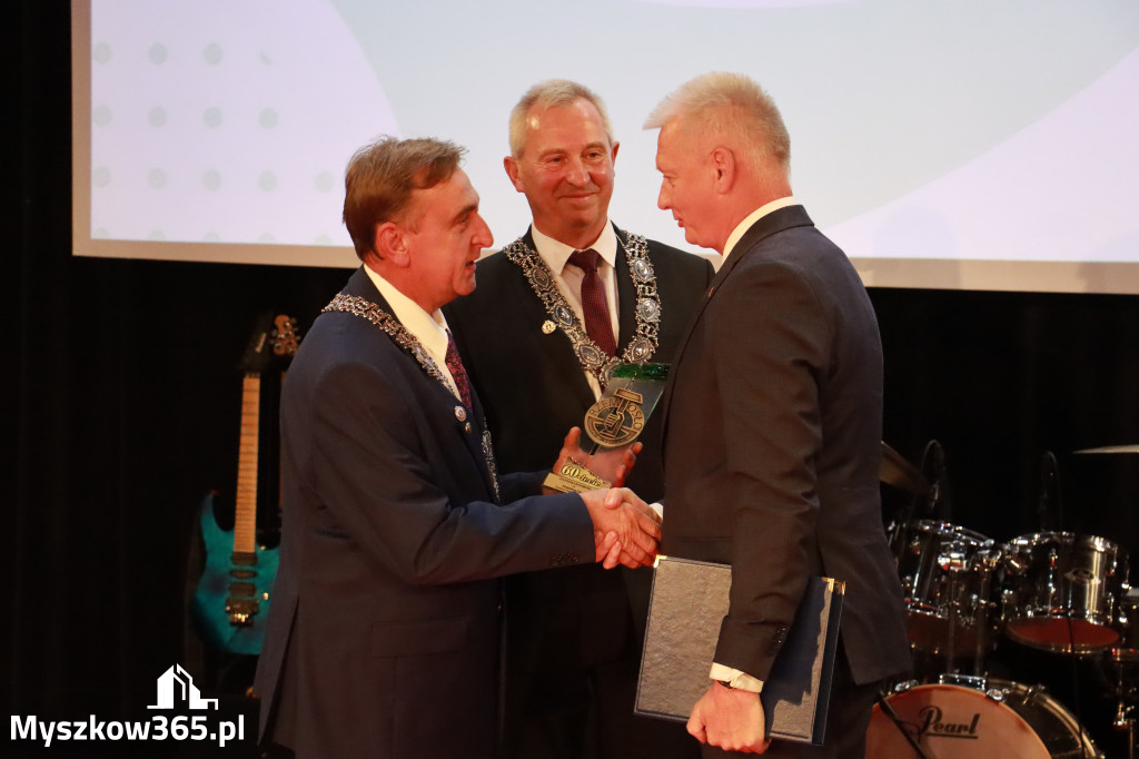 Fotorelacja II: Jubileusz 60-lecia CECH RZEMIOSŁ RÓŻNYCH MAŁEJ I ŚREDNIEJ PRZEDSIĘBIORCZOŚCI w Myszkowie