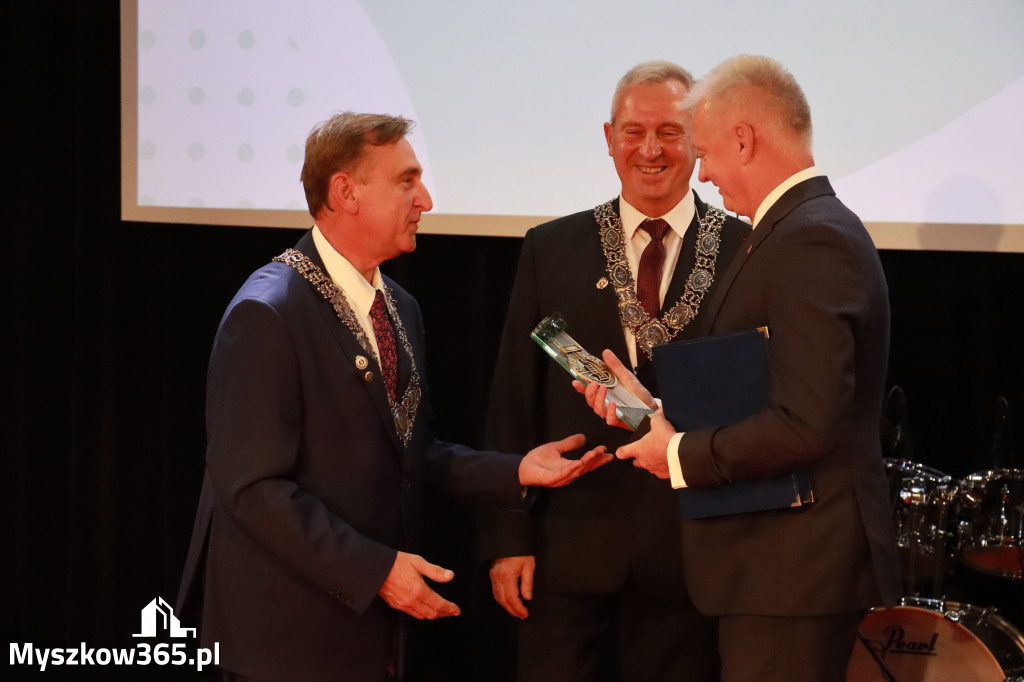 Fotorelacja II: Jubileusz 60-lecia CECH RZEMIOSŁ RÓŻNYCH MAŁEJ I ŚREDNIEJ PRZEDSIĘBIORCZOŚCI w Myszkowie