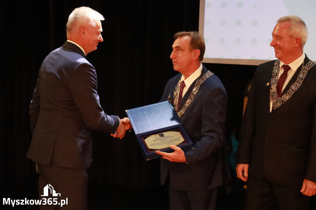 Fotorelacja II: Jubileusz 60-lecia CECH RZEMIOSŁ RÓŻNYCH MAŁEJ I ŚREDNIEJ PRZEDSIĘBIORCZOŚCI w Myszkowie