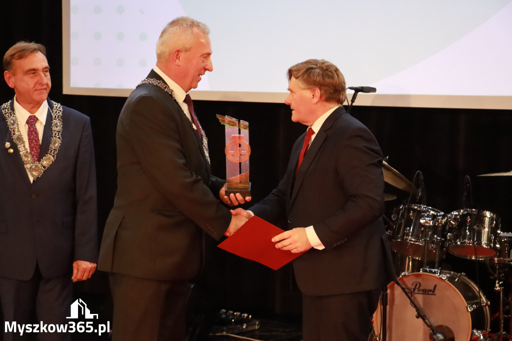 Fotorelacja II: Jubileusz 60-lecia CECH RZEMIOSŁ RÓŻNYCH MAŁEJ I ŚREDNIEJ PRZEDSIĘBIORCZOŚCI w Myszkowie