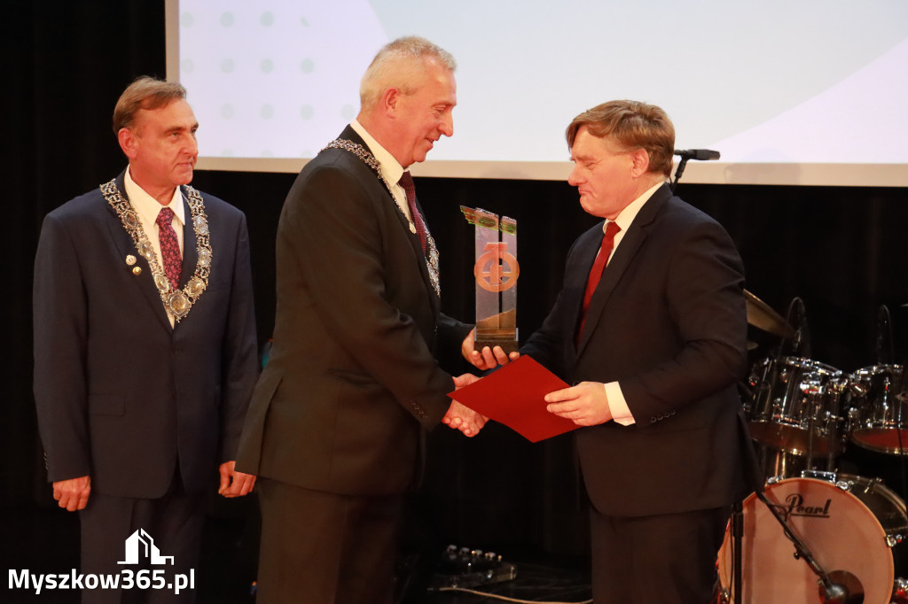 Fotorelacja II: Jubileusz 60-lecia CECH RZEMIOSŁ RÓŻNYCH MAŁEJ I ŚREDNIEJ PRZEDSIĘBIORCZOŚCI w Myszkowie