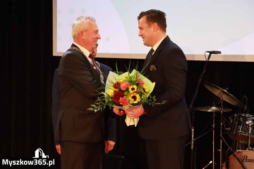 Fotorelacja II: Jubileusz 60-lecia CECH RZEMIOSŁ RÓŻNYCH MAŁEJ I ŚREDNIEJ PRZEDSIĘBIORCZOŚCI w Myszkowie