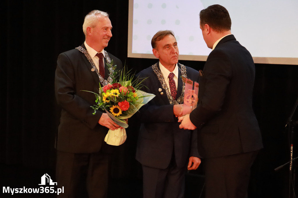 Fotorelacja II: Jubileusz 60-lecia CECH RZEMIOSŁ RÓŻNYCH MAŁEJ I ŚREDNIEJ PRZEDSIĘBIORCZOŚCI w Myszkowie