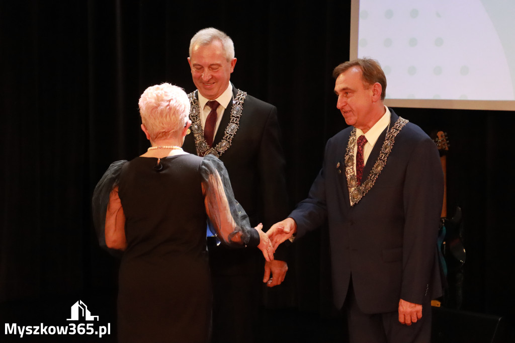 Fotorelacja II: Jubileusz 60-lecia CECH RZEMIOSŁ RÓŻNYCH MAŁEJ I ŚREDNIEJ PRZEDSIĘBIORCZOŚCI w Myszkowie