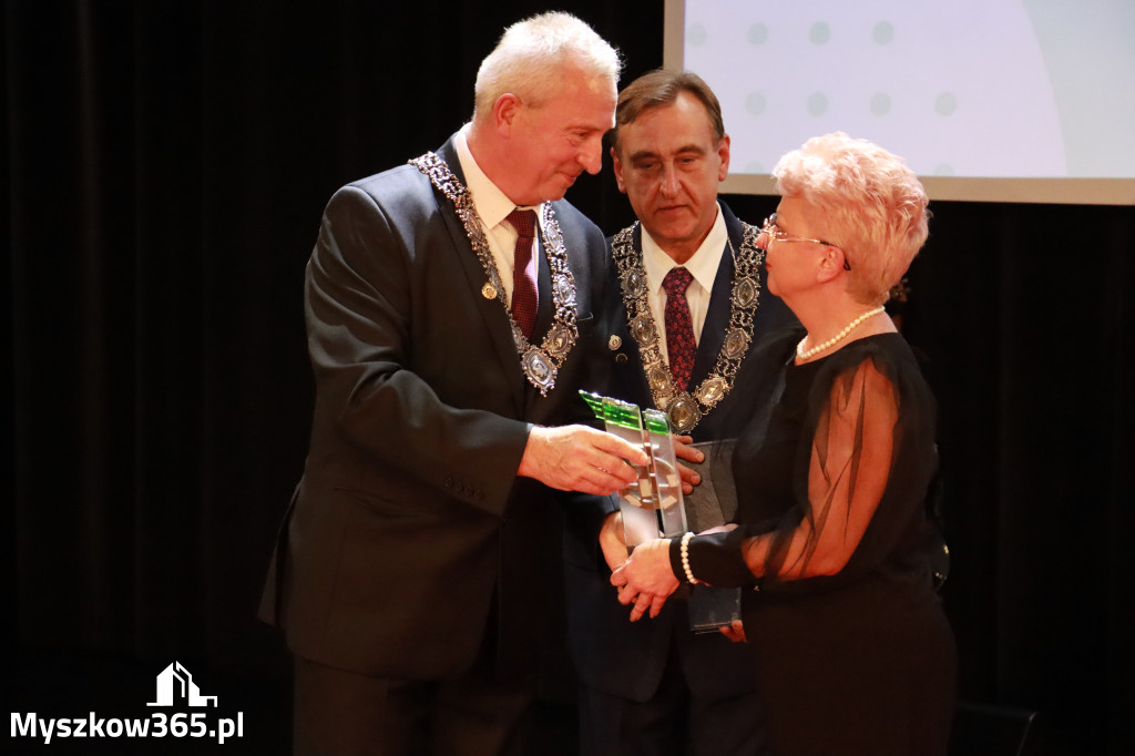 Fotorelacja II: Jubileusz 60-lecia CECH RZEMIOSŁ RÓŻNYCH MAŁEJ I ŚREDNIEJ PRZEDSIĘBIORCZOŚCI w Myszkowie