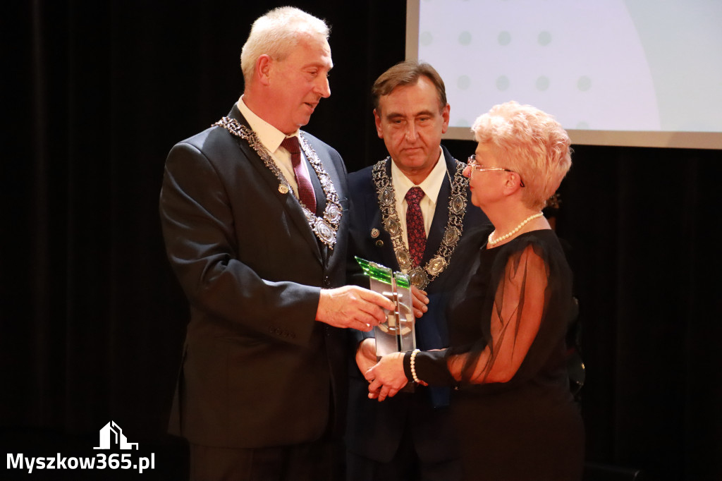 Fotorelacja II: Jubileusz 60-lecia CECH RZEMIOSŁ RÓŻNYCH MAŁEJ I ŚREDNIEJ PRZEDSIĘBIORCZOŚCI w Myszkowie