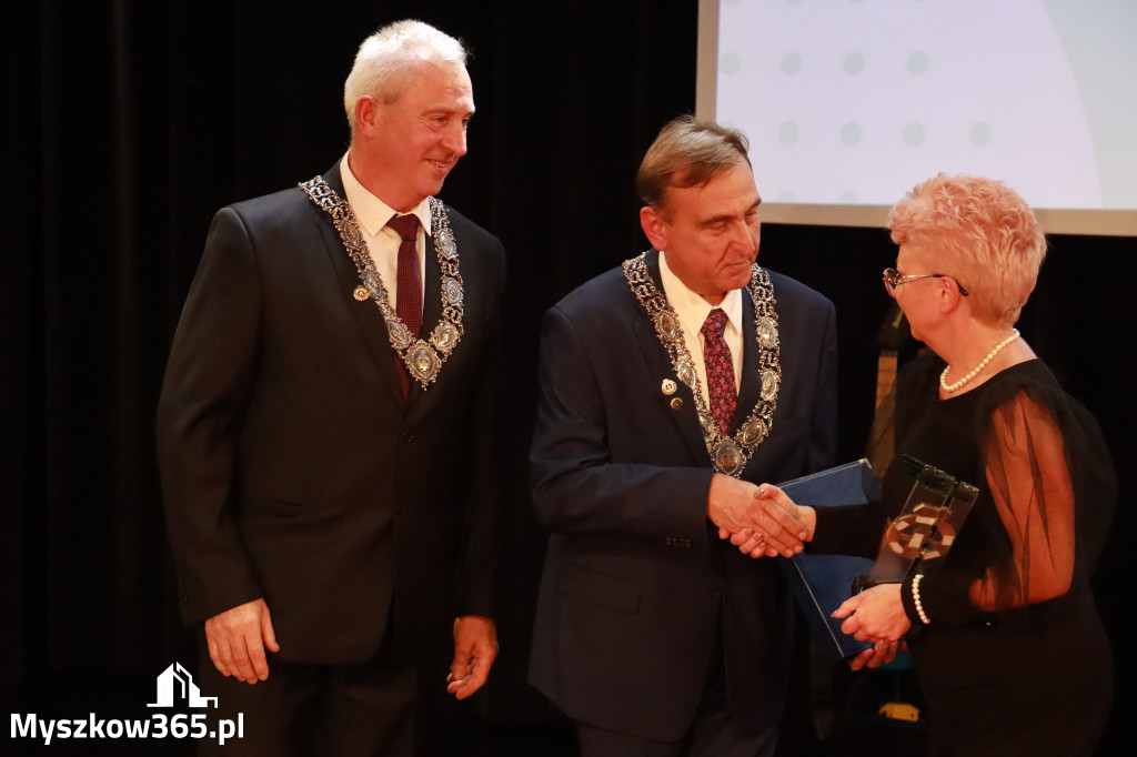 Fotorelacja II: Jubileusz 60-lecia CECH RZEMIOSŁ RÓŻNYCH MAŁEJ I ŚREDNIEJ PRZEDSIĘBIORCZOŚCI w Myszkowie