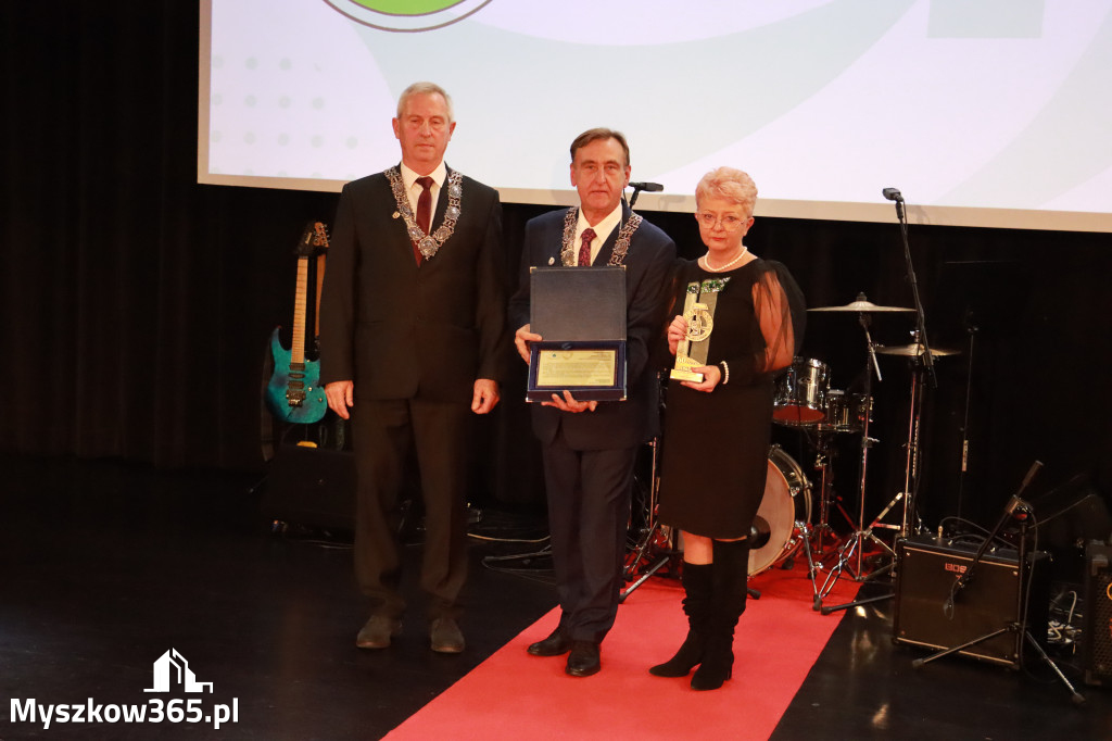 Fotorelacja II: Jubileusz 60-lecia CECH RZEMIOSŁ RÓŻNYCH MAŁEJ I ŚREDNIEJ PRZEDSIĘBIORCZOŚCI w Myszkowie