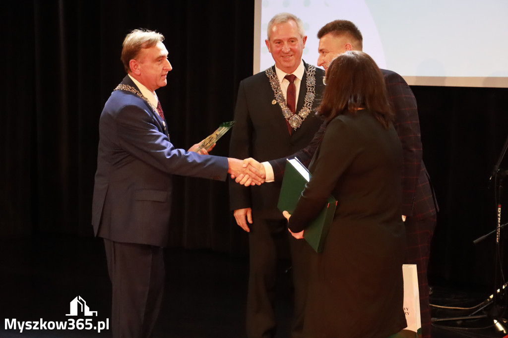 Fotorelacja II: Jubileusz 60-lecia CECH RZEMIOSŁ RÓŻNYCH MAŁEJ I ŚREDNIEJ PRZEDSIĘBIORCZOŚCI w Myszkowie