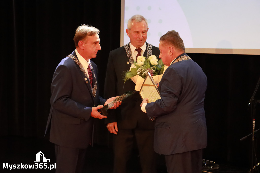 Fotorelacja II: Jubileusz 60-lecia CECH RZEMIOSŁ RÓŻNYCH MAŁEJ I ŚREDNIEJ PRZEDSIĘBIORCZOŚCI w Myszkowie