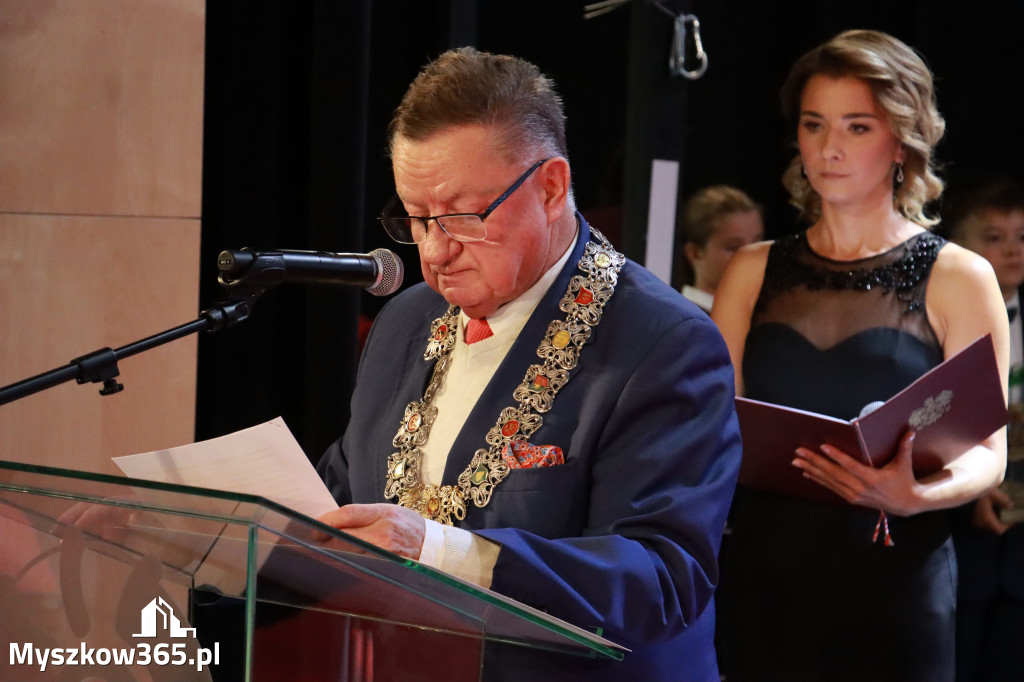 Fotorelacja II: Jubileusz 60-lecia CECH RZEMIOSŁ RÓŻNYCH MAŁEJ I ŚREDNIEJ PRZEDSIĘBIORCZOŚCI w Myszkowie
