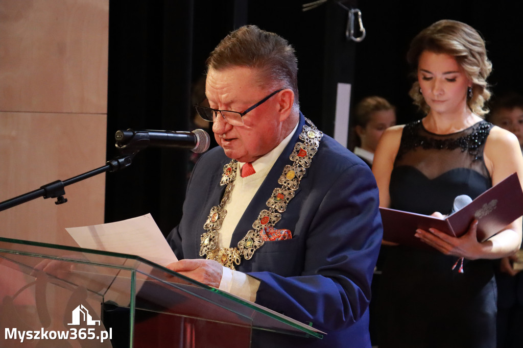Fotorelacja II: Jubileusz 60-lecia CECH RZEMIOSŁ RÓŻNYCH MAŁEJ I ŚREDNIEJ PRZEDSIĘBIORCZOŚCI w Myszkowie