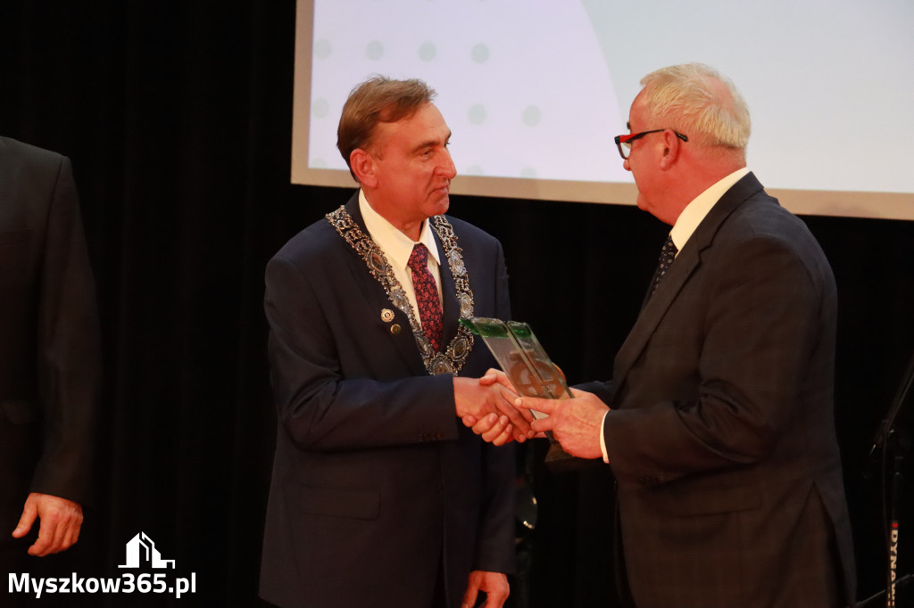 Fotorelacja II: Jubileusz 60-lecia CECH RZEMIOSŁ RÓŻNYCH MAŁEJ I ŚREDNIEJ PRZEDSIĘBIORCZOŚCI w Myszkowie