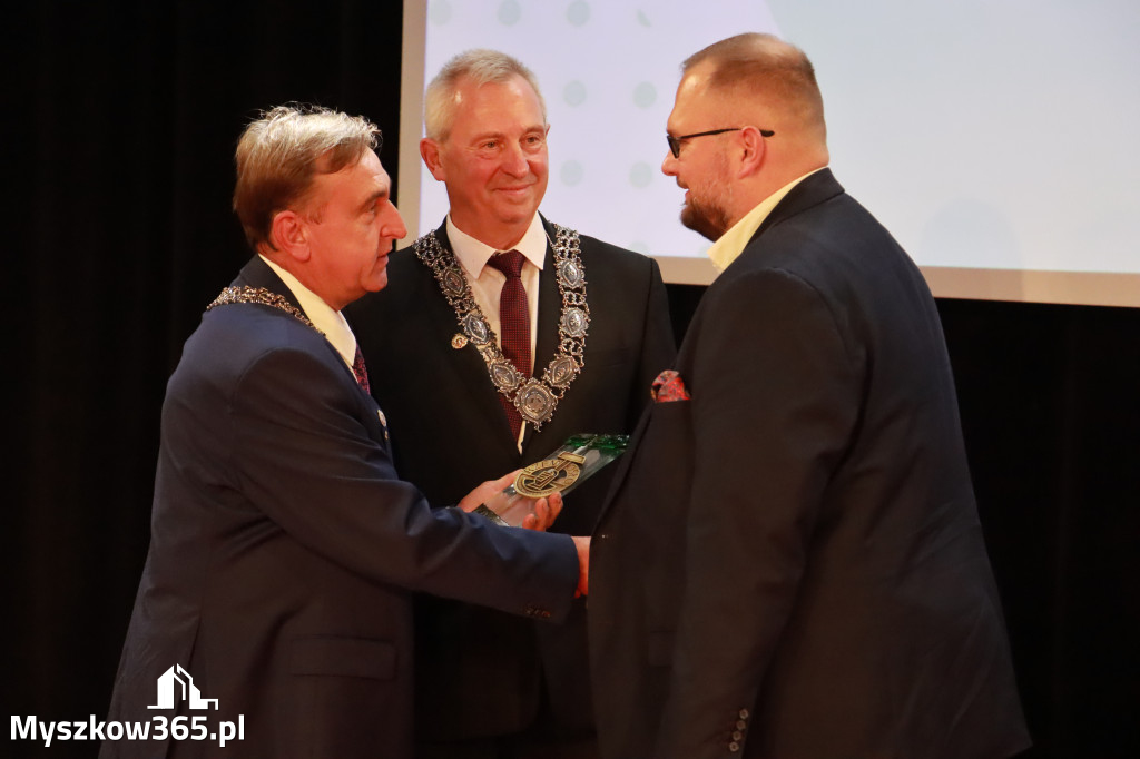 Fotorelacja II: Jubileusz 60-lecia CECH RZEMIOSŁ RÓŻNYCH MAŁEJ I ŚREDNIEJ PRZEDSIĘBIORCZOŚCI w Myszkowie