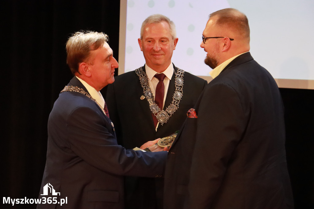 Fotorelacja II: Jubileusz 60-lecia CECH RZEMIOSŁ RÓŻNYCH MAŁEJ I ŚREDNIEJ PRZEDSIĘBIORCZOŚCI w Myszkowie