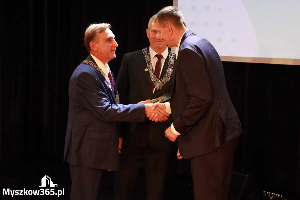 Fotorelacja II: Jubileusz 60-lecia CECH RZEMIOSŁ RÓŻNYCH MAŁEJ I ŚREDNIEJ PRZEDSIĘBIORCZOŚCI w Myszkowie