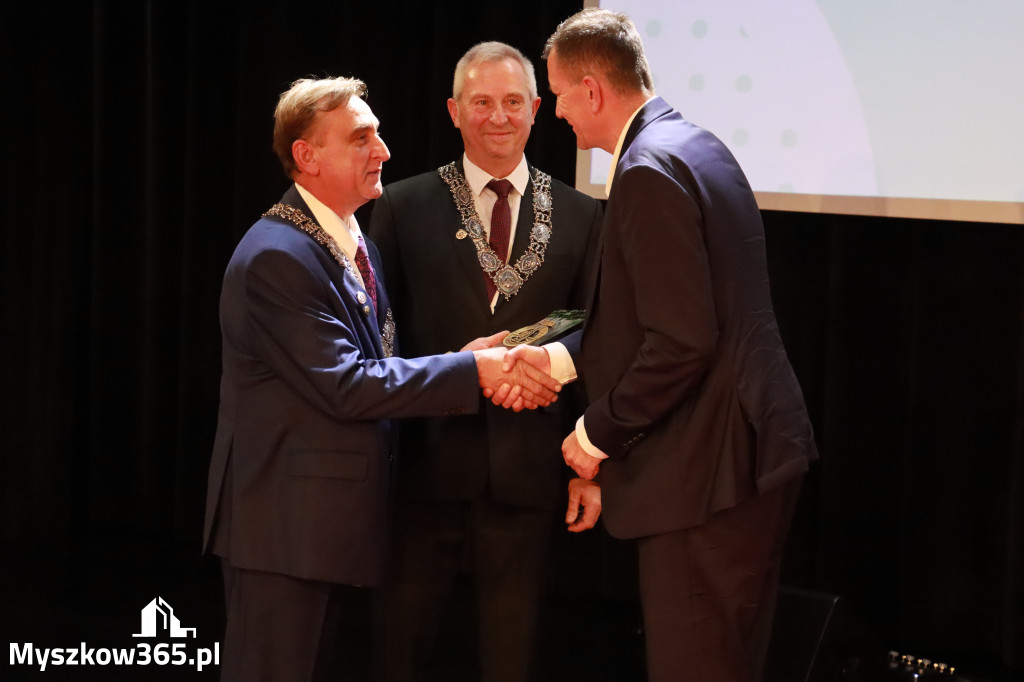 Fotorelacja II: Jubileusz 60-lecia CECH RZEMIOSŁ RÓŻNYCH MAŁEJ I ŚREDNIEJ PRZEDSIĘBIORCZOŚCI w Myszkowie