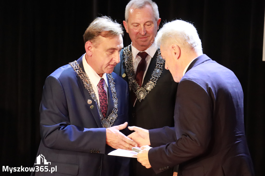Fotorelacja III: Jubileusz 60-lecia CECH RZEMIOSŁ RÓŻNYCH MAŁEJ I ŚREDNIEJ PRZEDSIĘBIORCZOŚCI w Myszkowie