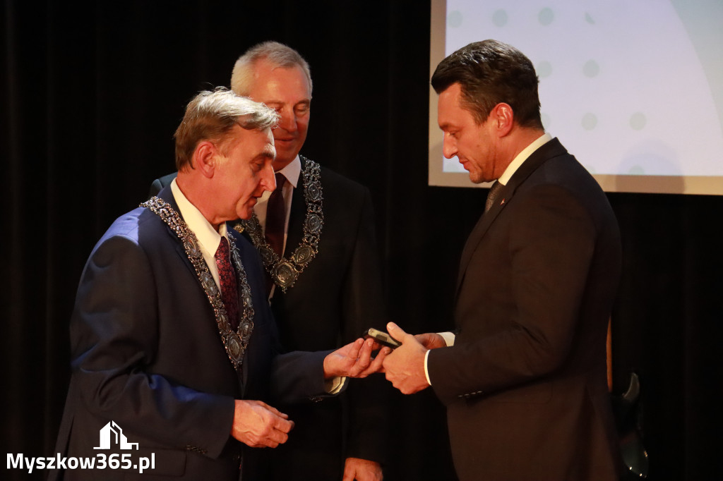 Fotorelacja III: Jubileusz 60-lecia CECH RZEMIOSŁ RÓŻNYCH MAŁEJ I ŚREDNIEJ PRZEDSIĘBIORCZOŚCI w Myszkowie