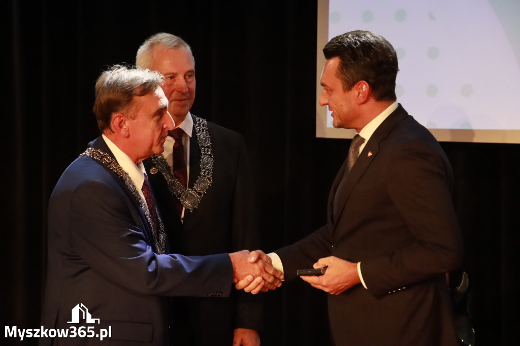Fotorelacja III: Jubileusz 60-lecia CECH RZEMIOSŁ RÓŻNYCH MAŁEJ I ŚREDNIEJ PRZEDSIĘBIORCZOŚCI w Myszkowie
