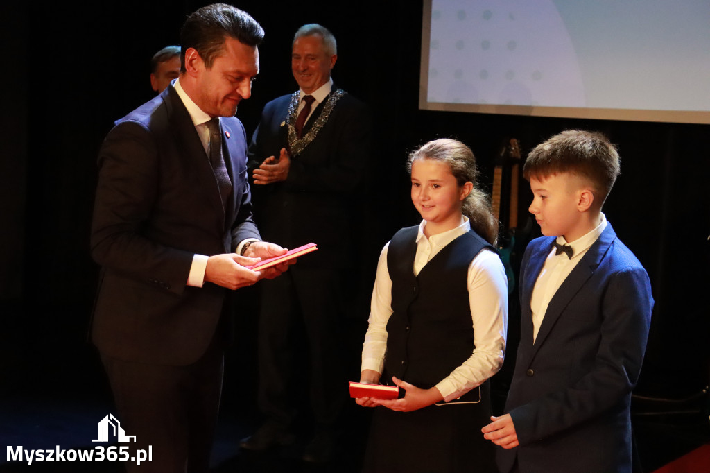 Fotorelacja III: Jubileusz 60-lecia CECH RZEMIOSŁ RÓŻNYCH MAŁEJ I ŚREDNIEJ PRZEDSIĘBIORCZOŚCI w Myszkowie