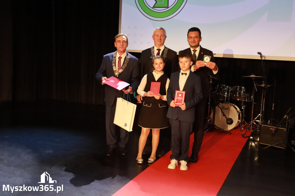 Fotorelacja III: Jubileusz 60-lecia CECH RZEMIOSŁ RÓŻNYCH MAŁEJ I ŚREDNIEJ PRZEDSIĘBIORCZOŚCI w Myszkowie