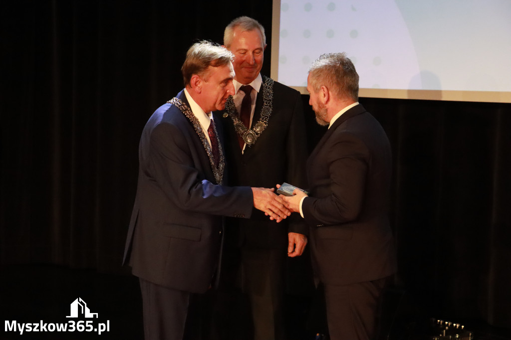 Fotorelacja III: Jubileusz 60-lecia CECH RZEMIOSŁ RÓŻNYCH MAŁEJ I ŚREDNIEJ PRZEDSIĘBIORCZOŚCI w Myszkowie