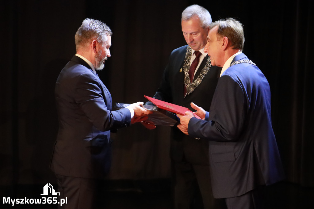 Fotorelacja III: Jubileusz 60-lecia CECH RZEMIOSŁ RÓŻNYCH MAŁEJ I ŚREDNIEJ PRZEDSIĘBIORCZOŚCI w Myszkowie