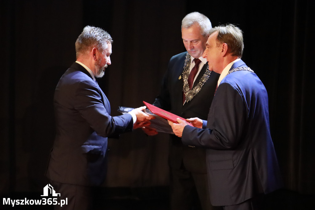 Fotorelacja III: Jubileusz 60-lecia CECH RZEMIOSŁ RÓŻNYCH MAŁEJ I ŚREDNIEJ PRZEDSIĘBIORCZOŚCI w Myszkowie