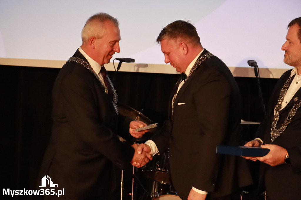 Fotorelacja III: Jubileusz 60-lecia CECH RZEMIOSŁ RÓŻNYCH MAŁEJ I ŚREDNIEJ PRZEDSIĘBIORCZOŚCI w Myszkowie