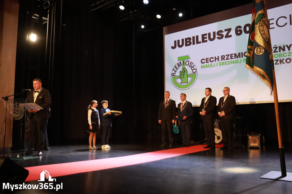 Fotorelacja III: Jubileusz 60-lecia CECH RZEMIOSŁ RÓŻNYCH MAŁEJ I ŚREDNIEJ PRZEDSIĘBIORCZOŚCI w Myszkowie