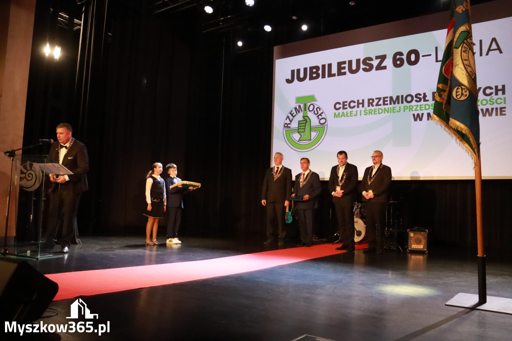 Fotorelacja III: Jubileusz 60-lecia CECH RZEMIOSŁ RÓŻNYCH MAŁEJ I ŚREDNIEJ PRZEDSIĘBIORCZOŚCI w Myszkowie