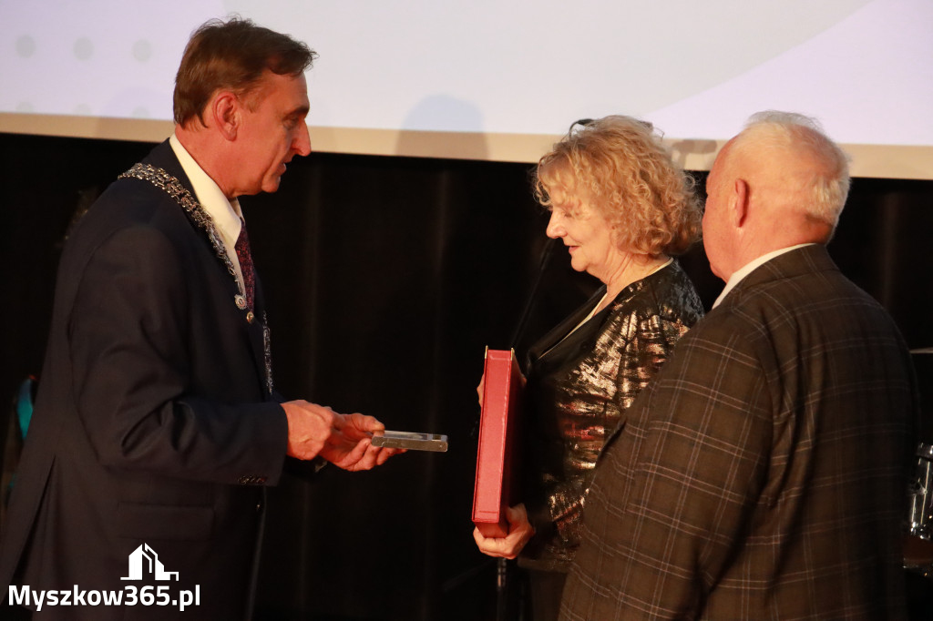 Fotorelacja III: Jubileusz 60-lecia CECH RZEMIOSŁ RÓŻNYCH MAŁEJ I ŚREDNIEJ PRZEDSIĘBIORCZOŚCI w Myszkowie