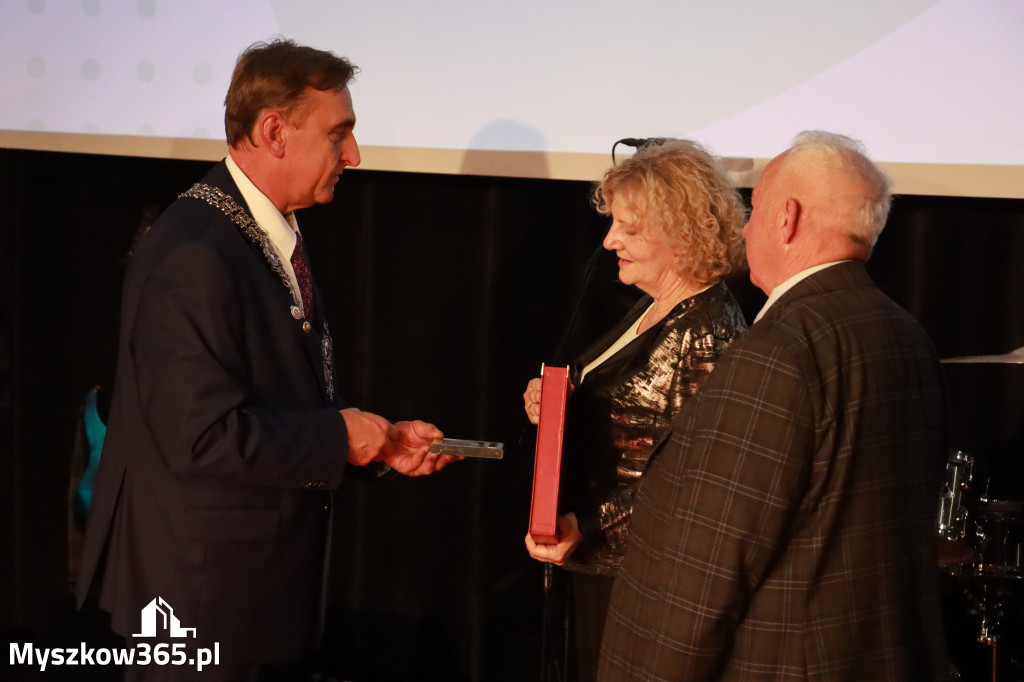 Fotorelacja III: Jubileusz 60-lecia CECH RZEMIOSŁ RÓŻNYCH MAŁEJ I ŚREDNIEJ PRZEDSIĘBIORCZOŚCI w Myszkowie