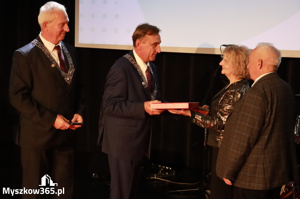 Fotorelacja III: Jubileusz 60-lecia CECH RZEMIOSŁ RÓŻNYCH MAŁEJ I ŚREDNIEJ PRZEDSIĘBIORCZOŚCI w Myszkowie